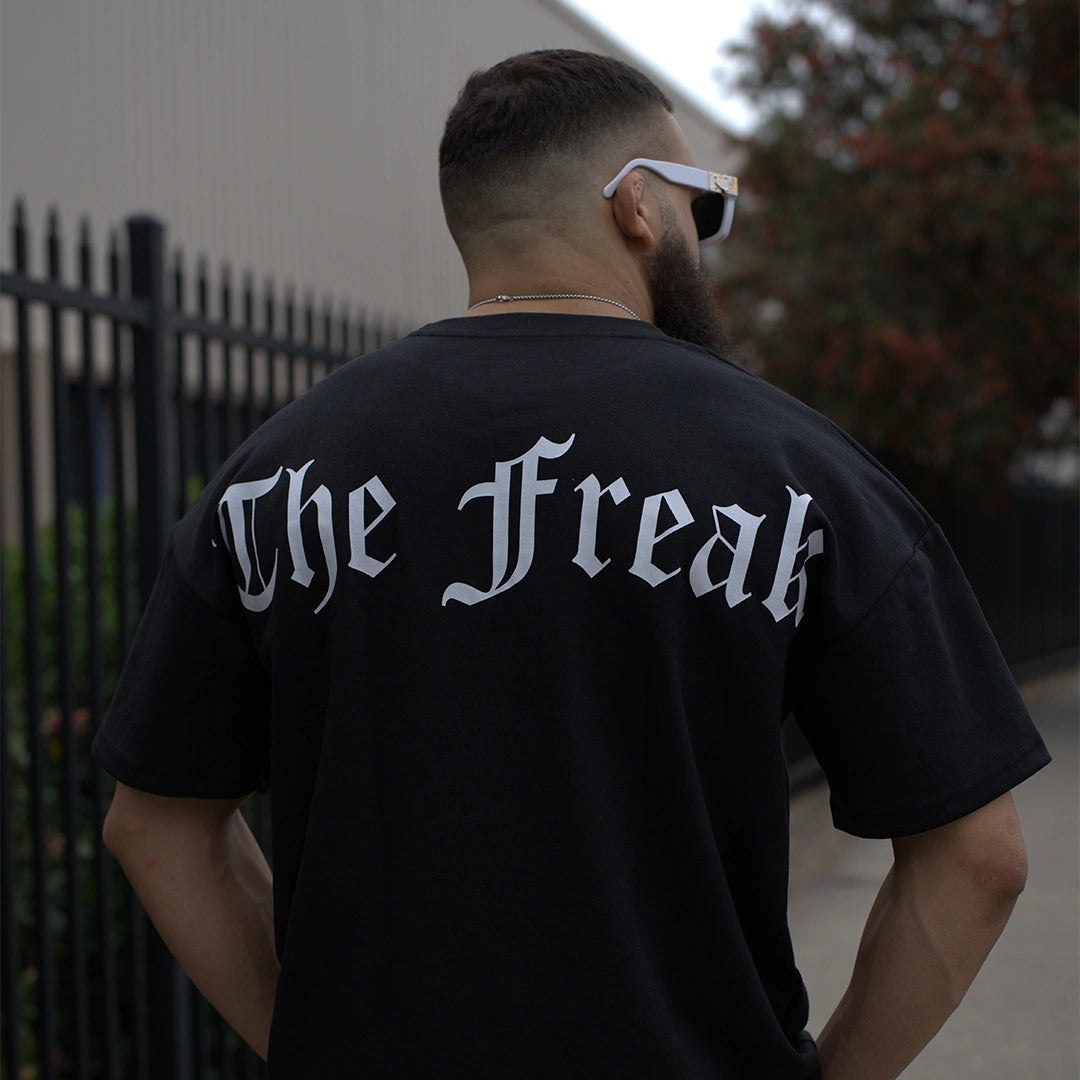 BLACK - PREMIUM OVERSIZED T-SHIRT